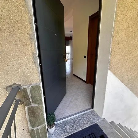 Little House 公寓 勒泽诺