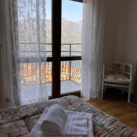 Little House *
